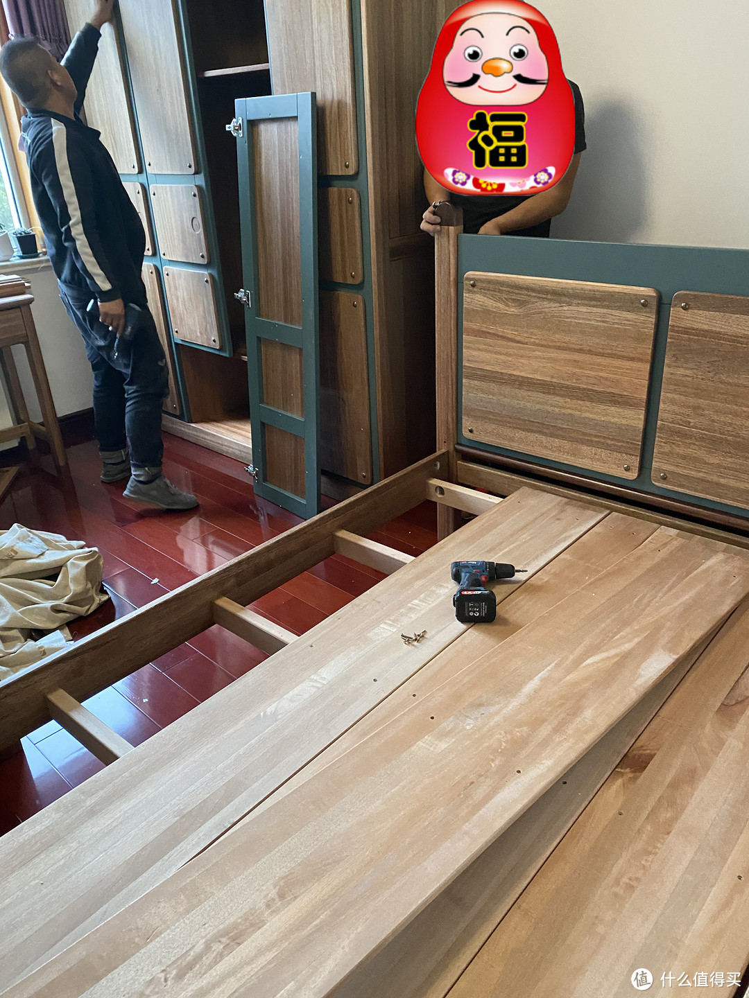 全屋定制实木家具_儿童家具檀丝木选购攻略_松木 木蜡油
