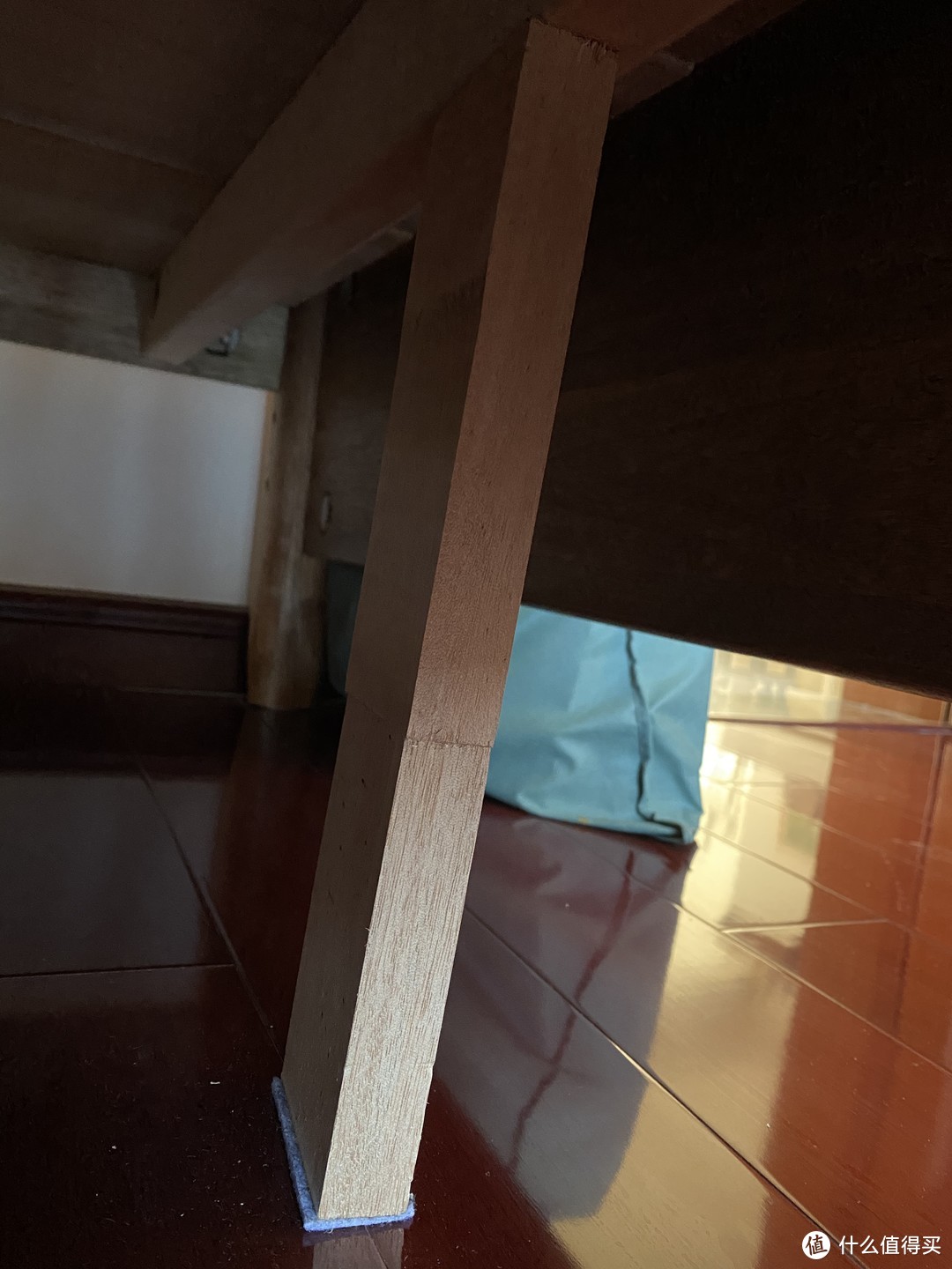 全屋定制实木家具_儿童家具檀丝木选购攻略_松木 木蜡油