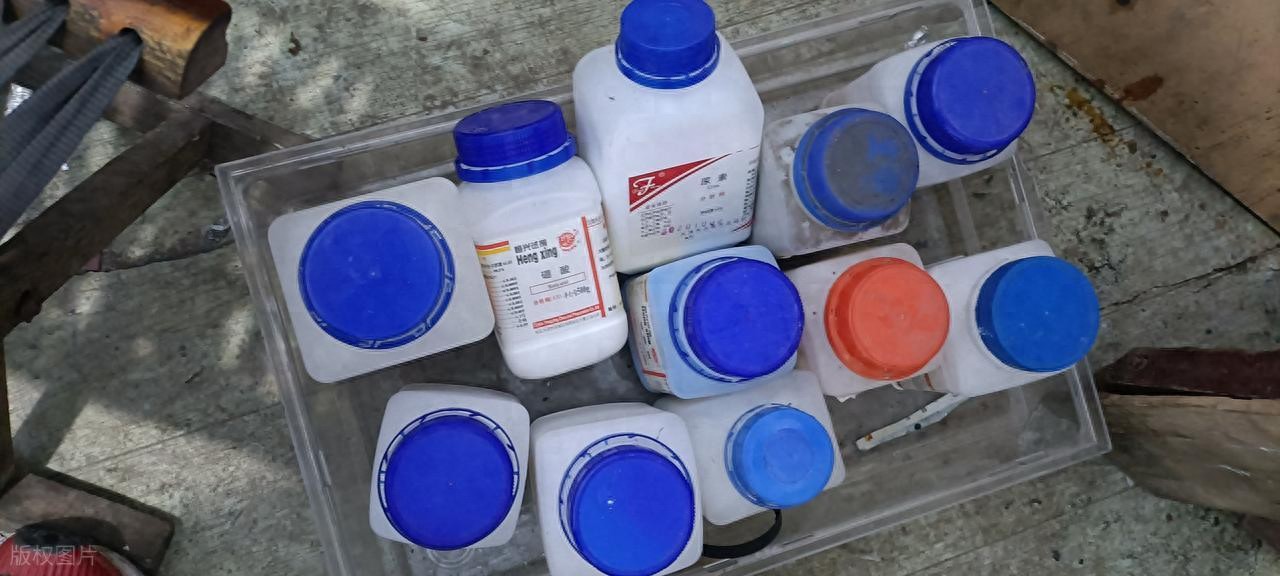 油漆固化剂性能强化_木器底漆作用_油漆固化剂用途与作用