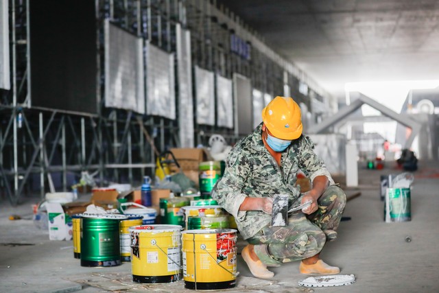 环氧防锈漆性能特点_环氧富锌底漆耐温_防锈漆种类选择